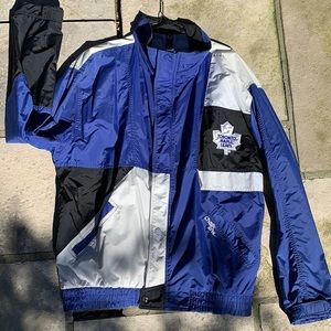 Vintage maple leafs trainer jacket